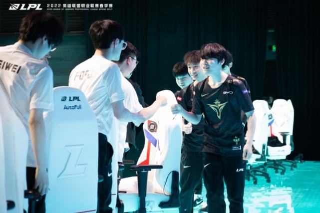 和蜕变的人 和蜕变的人